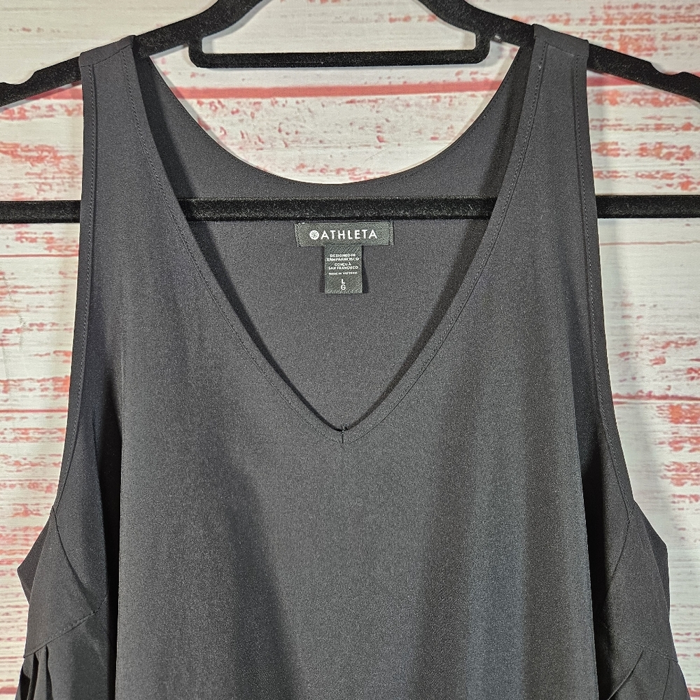 Athleta Swing Forward Pleated Tank Top - Picture 6 of 14